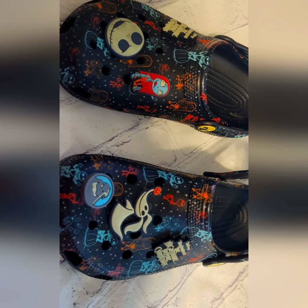 Boys crocs  size 3 good condition  Disney  Tim Burton  the nightmare glow
